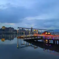 大稻埕貨櫃碼頭市集🛢享受晚霞與越夜越美麗的台北