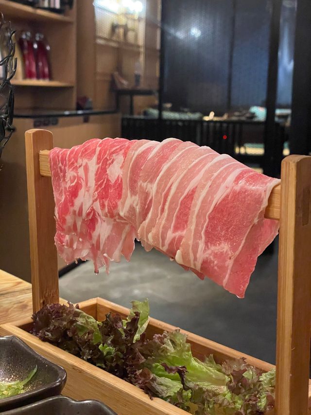湊湊火鍋｜🌶️任食台式麻辣鴨血豆腐