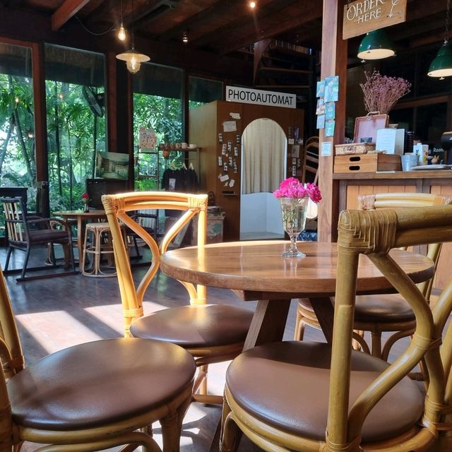 Lifehouse Cafe บรรยากาศฟินๆ @ฉะเชิงเทรา