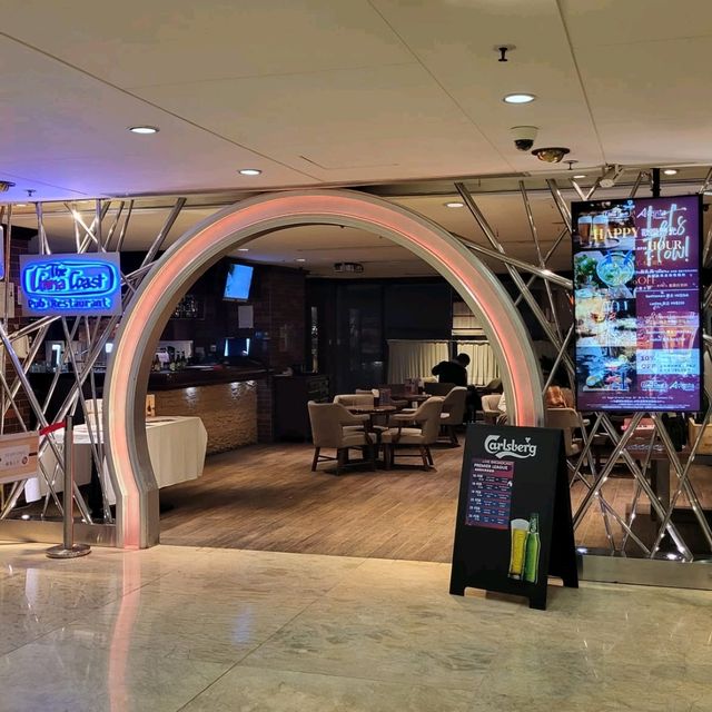 地方大又舒適的酒店酒吧