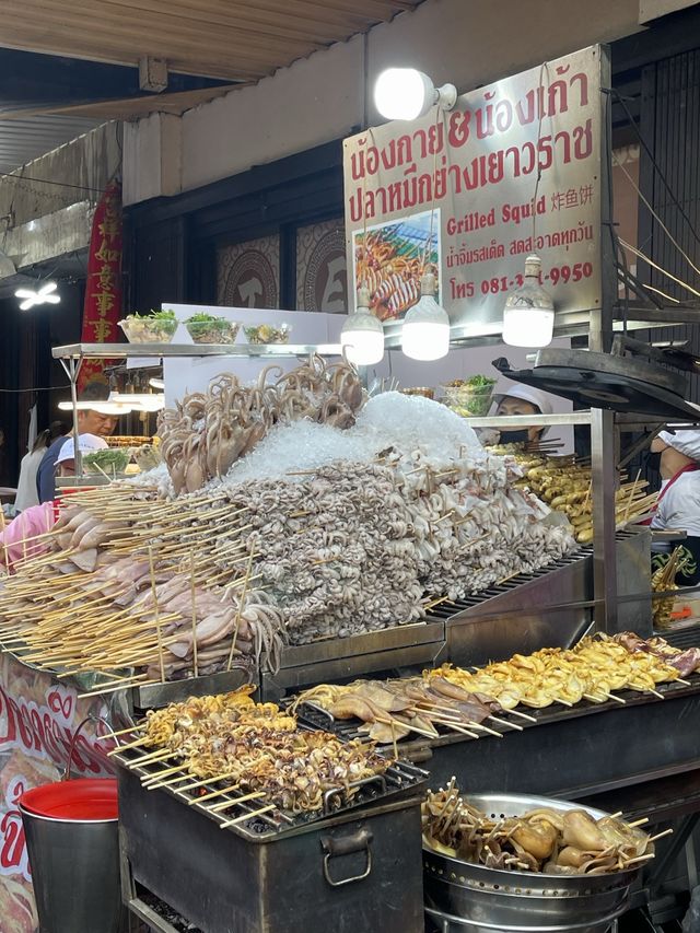 ปลาหมึกย่าง เยาวราช📍 
