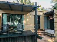 The Mangrove by Blu Monkey ที่พักติดทะเลสุดปัง