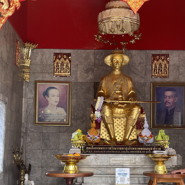 4 อารามหลวง 