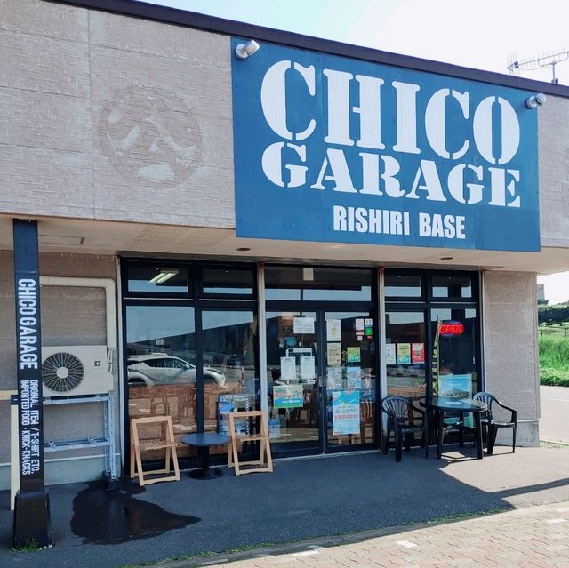 海を眺めながらアルコールが楽しめる　CHICO GARAGE　利尻