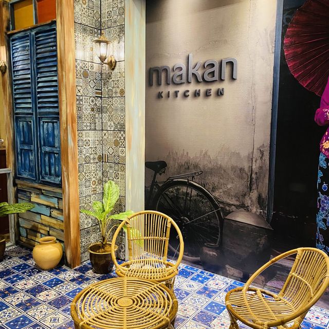 BREAKFAST MAKAN KITCHEN 🌴
