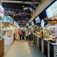 กินช็อปของอร่อยแบบเพลินๆที่ตลาดสดธนบุรี😋🍤🍣