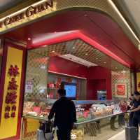 Signature Singaporean Souvenirs @ Jewel