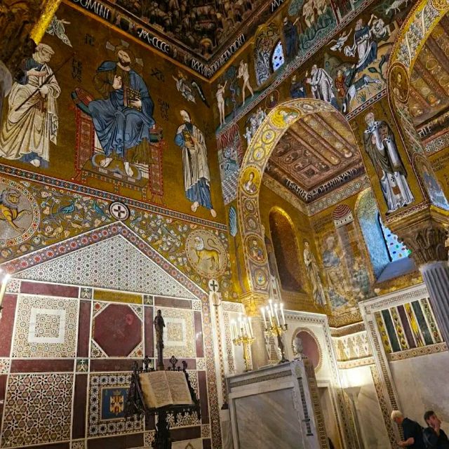 @ THE PALAZZO DEI NORMANNI IN SICILY!