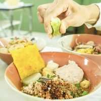 ก๋วยเตี๋ยวบ้านแม่
