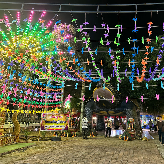 งานประจำปีวัดหนองอ้อ แสงสีเสียงจัดเต็ม