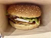 紐西蘭知名連鎖漢堡店Burgerfuel，基督城機場店