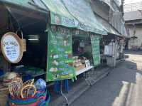 เที่ยวตลาดพลูเดนหาอร่อยกินอร่อยๆ