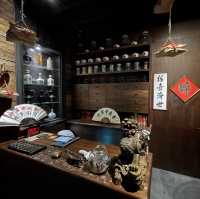 （台南/中西區）非常特別的赤崁中藥行Speakeasy Bar