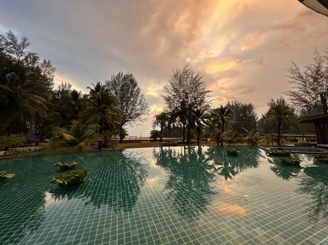 ห้องอาหารไทยในโรงแรมหรู เขาหลัก จ. พังงา 