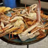 บุฟเฟต์ข้าวต้ม 299 ที่ Holiday Inn Sriracha 