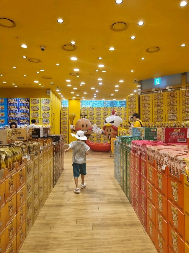 명동의 알록달록한 사진맛집 1순위인 곳