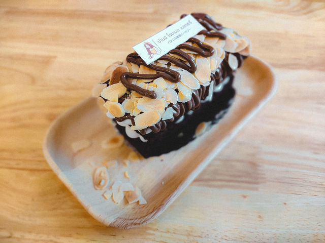 • บ้านนิ โฮมเมด เบเกอรี่ 🛖🧁🍶✨