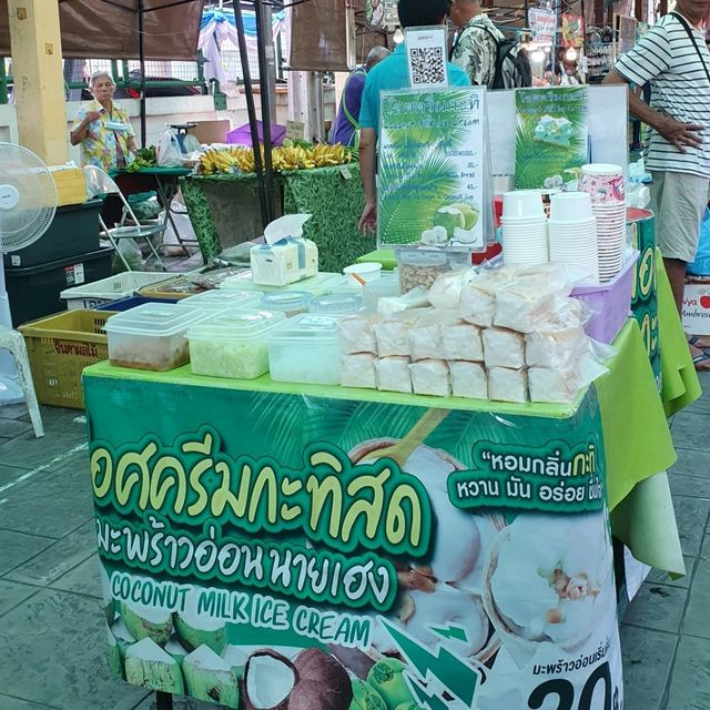 ตลาดน้ำตลิ่งชัน ตลาดน้ำในเมืองกรุง