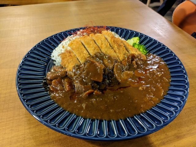 高雄捷運美食--美麗島站內超好吃粕粕咖哩