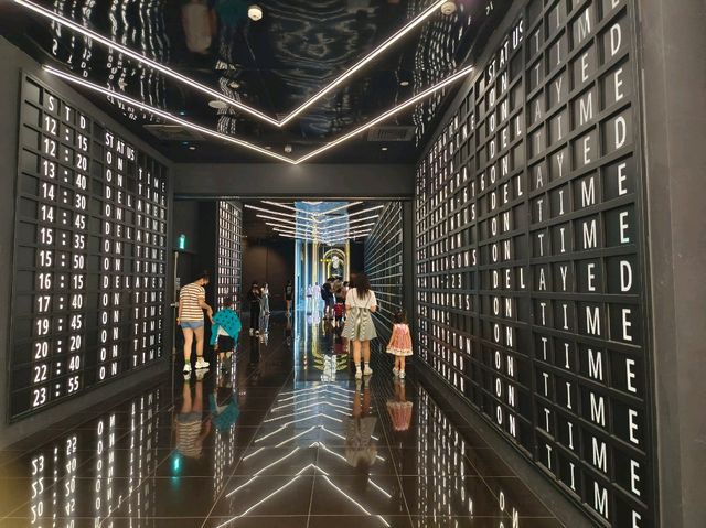 高雄夢時代-偽出國電影院|秀泰影城|（全新裝潢）