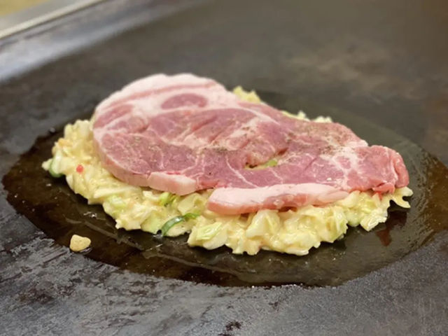 《大阪》地元の人からも人気のお好み焼き屋さん！