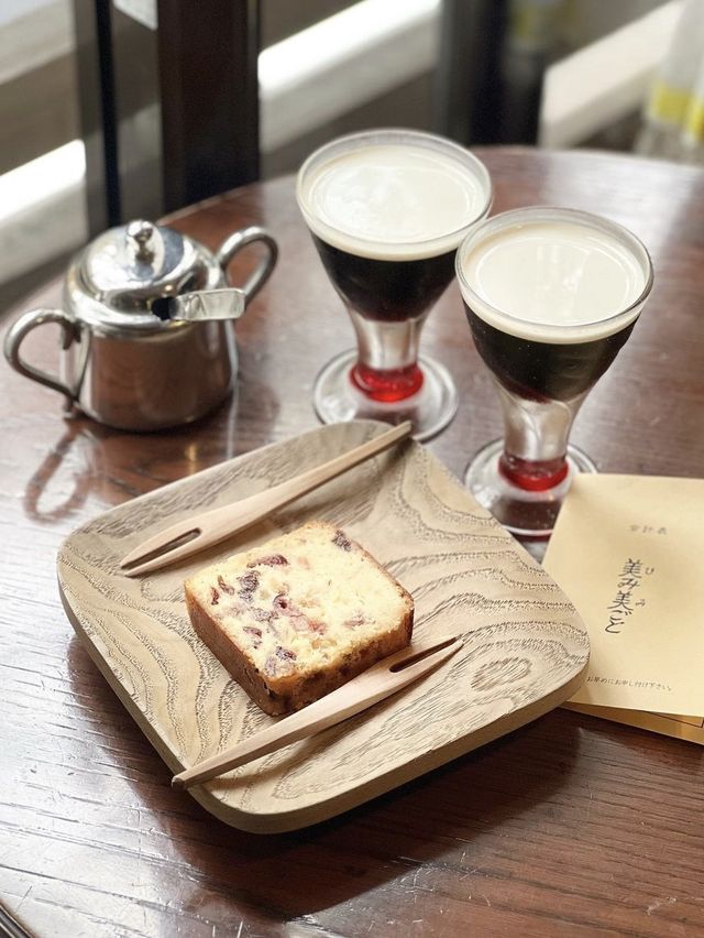 【福岡カフェ】とってもおいしいコーヒーが楽しめる老舗カフェ