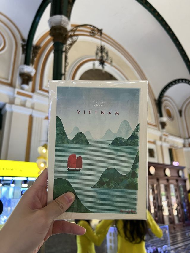 胡志明市遊客必訪🙉西貢郵局🏤🥰超多名信片❤️