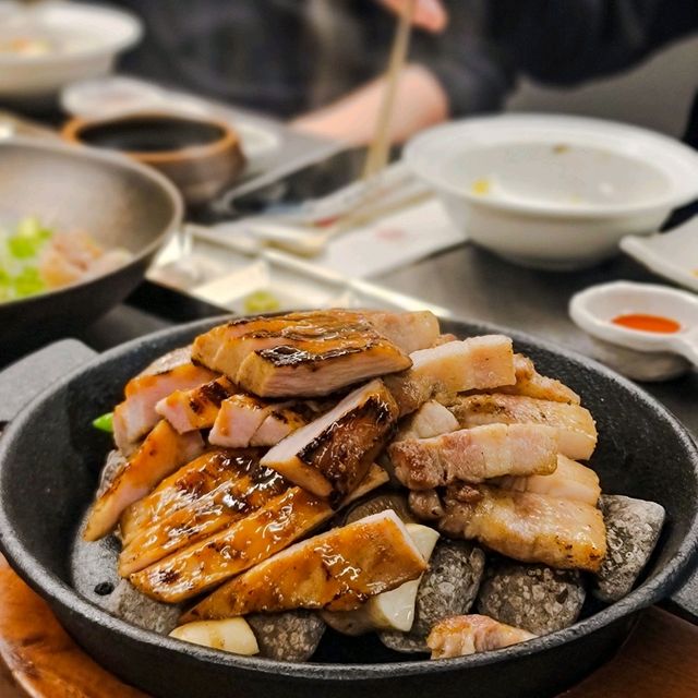 서울여행 중 들려보면 좋을 여의도 단정 한식 