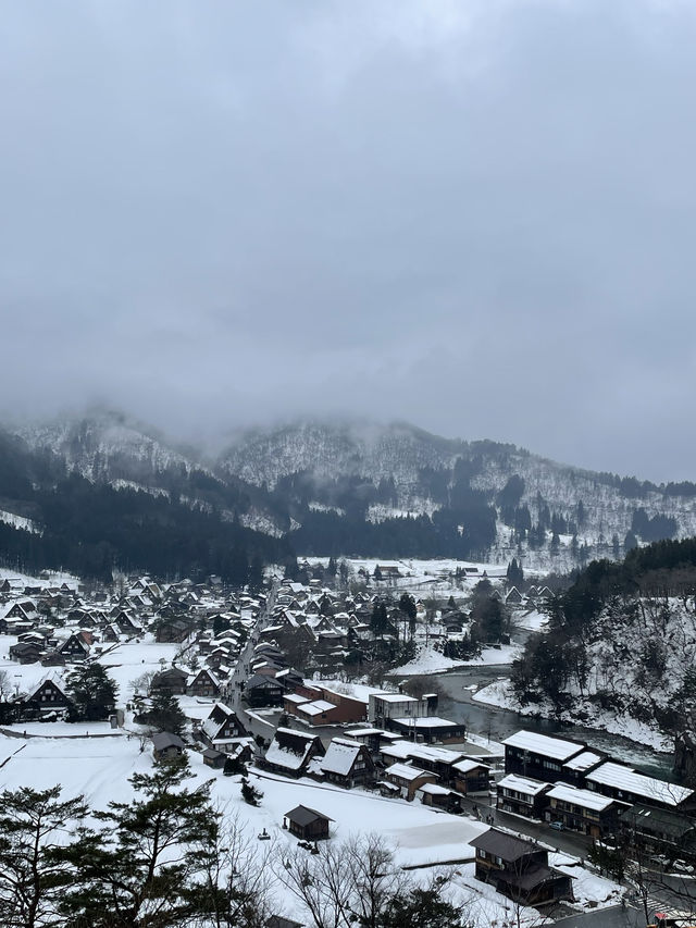 白川鄉合掌村｜世界文化遺產、征服日本的童話世界！🥰