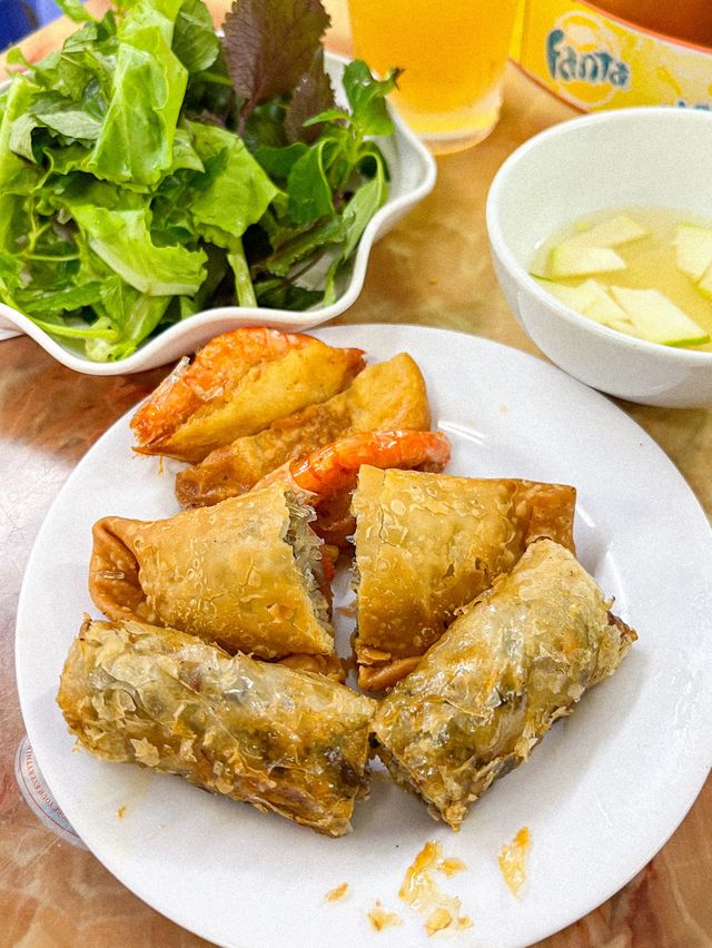 Discovering Hanoi’s Rustic Charm 