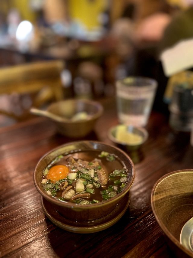 充滿異國越南風情餐廳🍽 好吃好拍好看的一晚