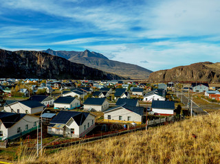 El Chaltén... Trekking while viewing the glaciers...