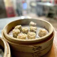 臨江夜市·爆汁小籠湯包，超美味！