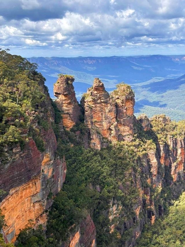 The Blue Mountains