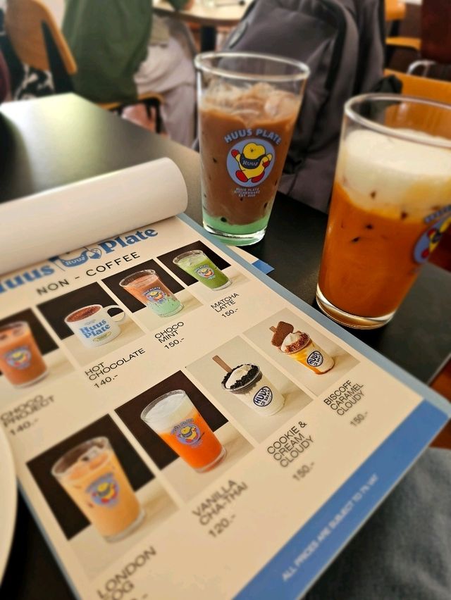 พลสดไม่ได้กับคาเฟ่เปิดใหม่ HUUS PLATE.