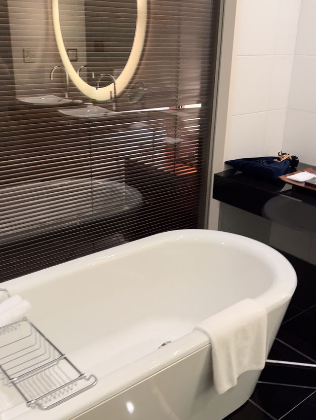 東京🇯🇵コンラッド✨🏨cuteな🧸がお出迎え🧡💛