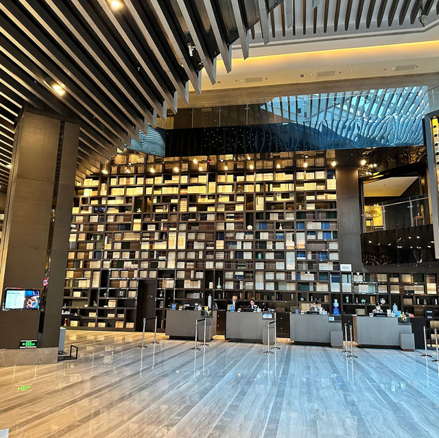 「北京」與故宮一河之隔的金茂萬麗酒店體驗