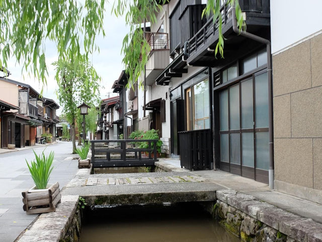 Hidafurukawa เมืองเล็กๆน่ารัก 