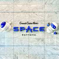 GRAND CENTRE POINT SPACE | อวกาศไม่เกินเอื้อม
