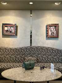 Cafe สงบๆ ย่าน Numba ในวันที่คนพลุกพล่านที่สุด