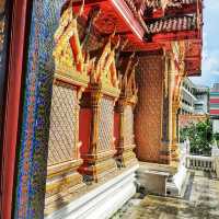 วัดโคกสมานคุณ ชมพระปรางค์สามยอดในหาดใหญ่