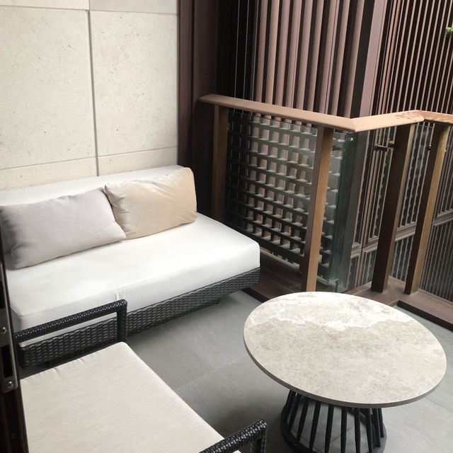  來廣富林旅遊最推薦的酒店-上海松江區廣富林希爾頓酒店🌸