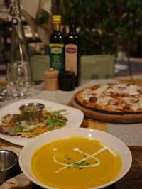📍 The Stellenbosch Wine Bar and Bistro/ナミビア