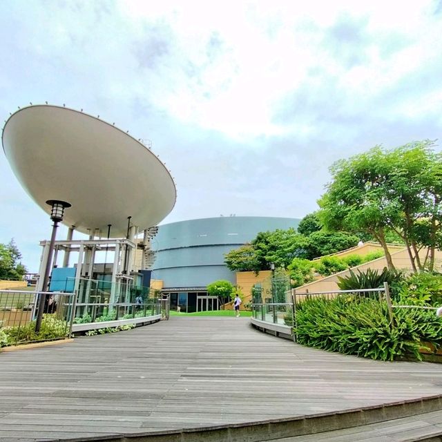 わたしと旅と大阪💠ビルの屋上『パークスガーデン』