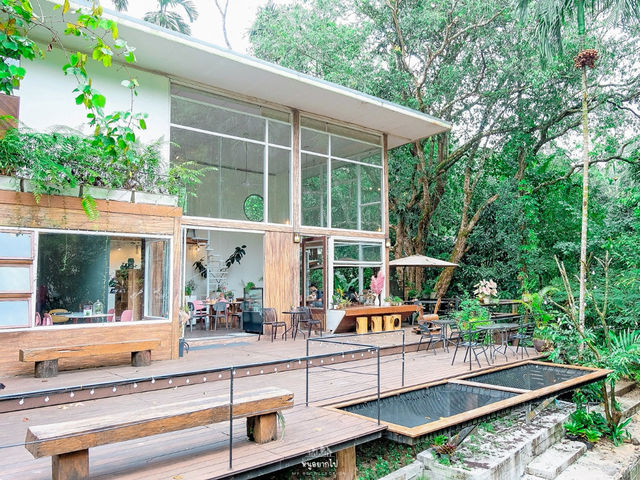 คาเฟ่ท่ามกลางธรรมชาติ จังหวัดระนอง