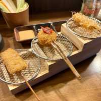 【大阪・長堀橋】おまかせで楽しむ美しい創作串揚げ「串揚げ専門店 健串」