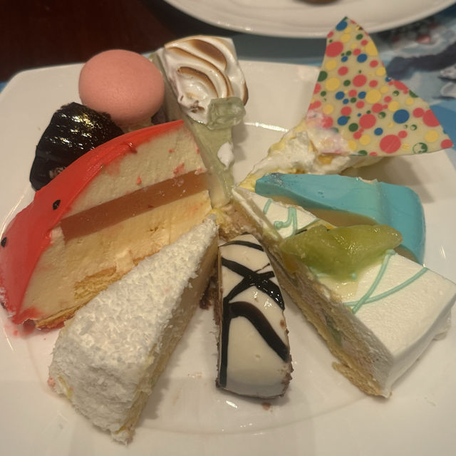 〜ヒルトン東京〜可愛すぎるスイーツビュッフェ♡