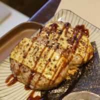 𖤣𖤥旺角Cafe│天台花園的日式料理