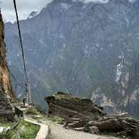 Chasing Dreams: The Ultimate Trek to Tiger Leaping Gorge