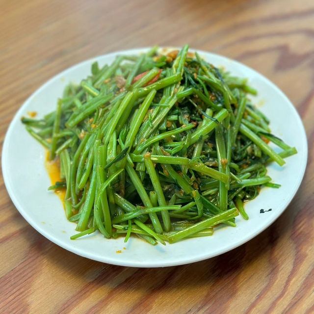 外國朋友來台北必吃08「巷子龍家常菜」